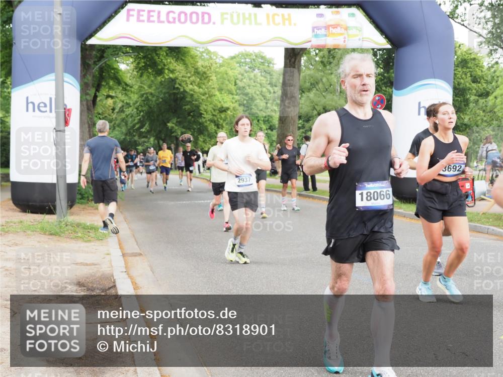 29.06.2025 - hella hamburg halbmarathon MichiJ http://msf.ph/oto/8318901 29.06.2025 10:36:56 Zwischen KM18-KM19 1452, 1476, 2706, 2889, 2937, 3692, 4017, 6158, 6282, 7332, 8704, 8821, 9038, 9200, 9619, 11340, 11451, 11977, 12271, 13233, 14192, 15384, 15422, 16114, 16627, 17982, 18066, 18842, 19109, 19122 meine-sportfotos.de