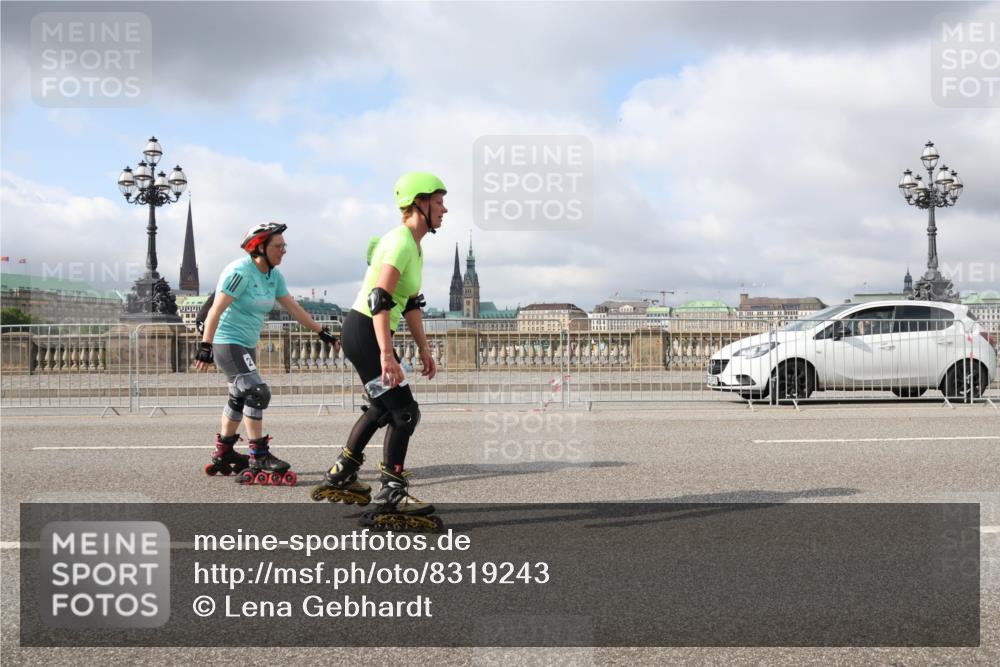 29.06.2025 - hella hamburg halbmarathon Lena Gebhardt http://msf.ph/oto/8319243 29.06.2025 09:07:40 Lombardsbrücke  meine-sportfotos.de