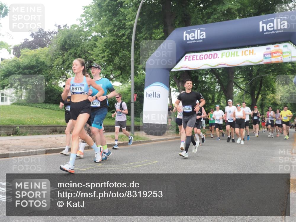 29.06.2025 - hella hamburg halbmarathon KatJ http://msf.ph/oto/8319253 29.06.2025 10:45:35 Zwischen KM18-KM19 1642, 1946, 1951, 2027, 4796, 5675, 6636, 7138 meine-sportfotos.de