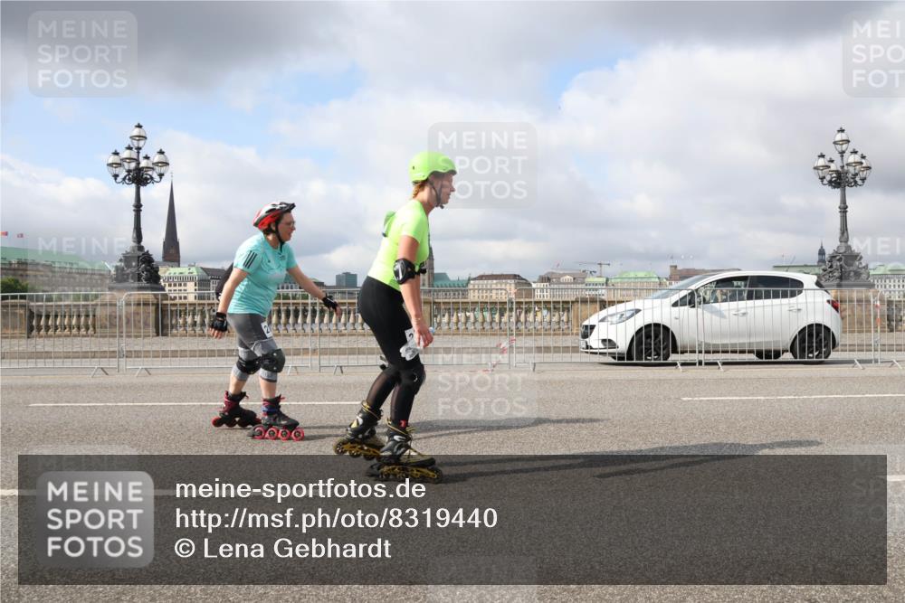 29.06.2025 - hella hamburg halbmarathon Lena Gebhardt http://msf.ph/oto/8319440 29.06.2025 09:07:40 Lombardsbrücke  meine-sportfotos.de