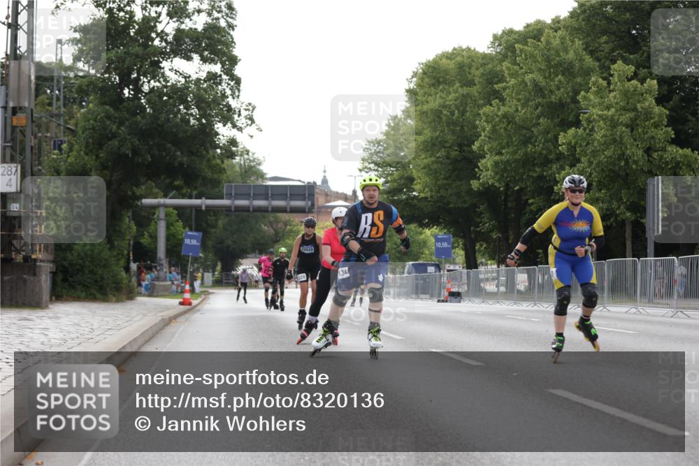 29.06.2025 - hella hamburg halbmarathon Jannik Wohlers http://msf.ph/oto/8320136 29.06.2025 09:00:16 Lombardsbrücke  meine-sportfotos.de