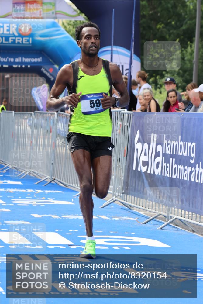 29.06.2025 - hella hamburg halbmarathon Strokosch-Dieckow http://msf.ph/oto/8320154 29.06.2025 10:04:27 Ziel 20, 58, 59 meine-sportfotos.de
