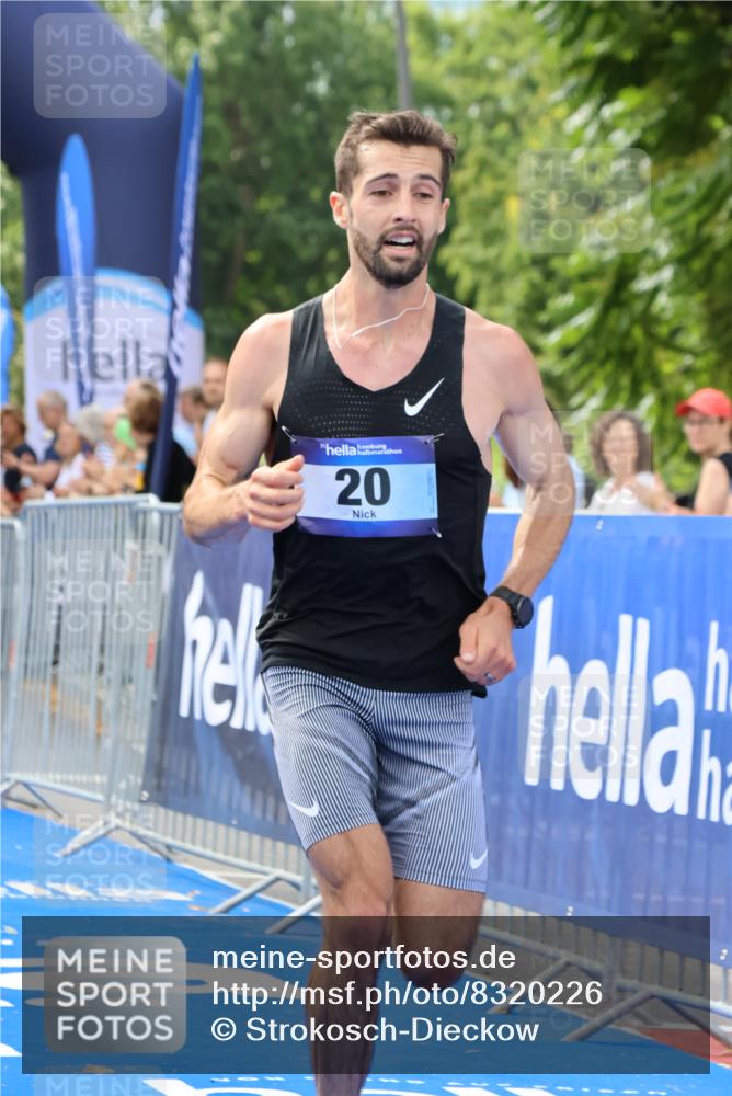 29.06.2025 - hella hamburg halbmarathon Strokosch-Dieckow http://msf.ph/oto/8320226 29.06.2025 10:04:23 Ziel 8, 20, 58, 59 meine-sportfotos.de