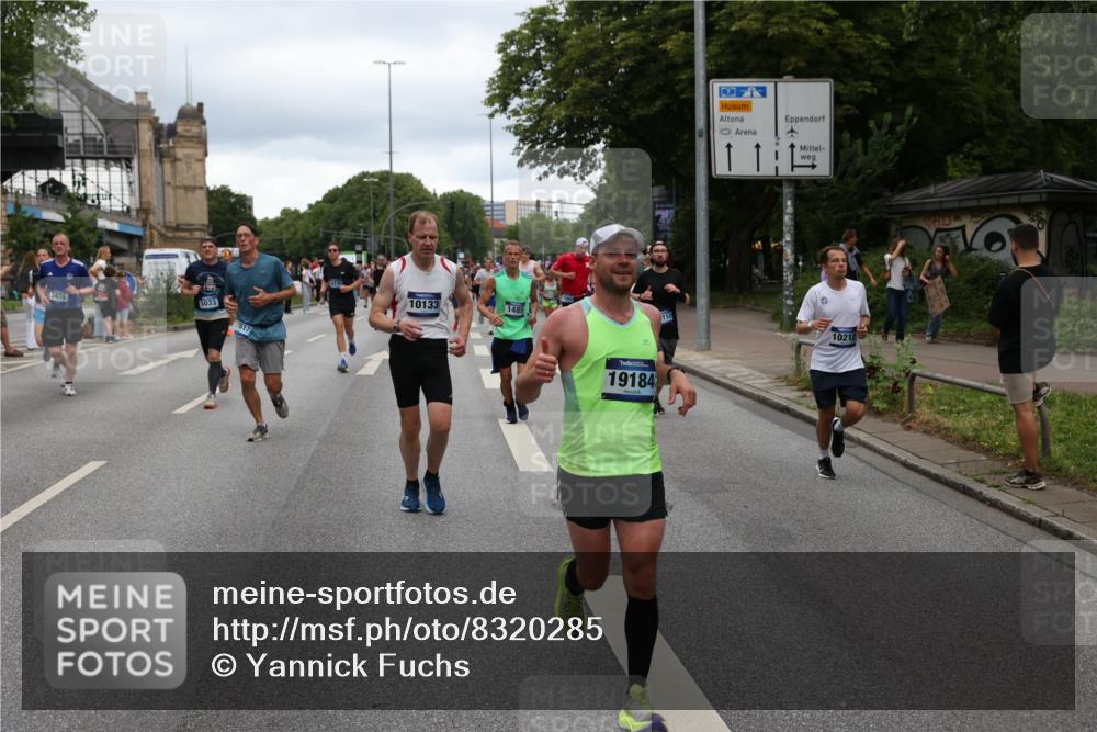 29.06.2025 - hella hamburg halbmarathon Yannick Fuchs http://msf.ph/oto/8320285 29.06.2025 10:50:59 20KM 1387, 1485, 2034, 2282, 2417, 2676, 3435, 3836, 4167, 4940, 5033, 5728, 6272, 7269, 7716, 8393, 8825, 9488, 9577, 9820, 10133, 10212, 11043, 11083, 11212, 11590, 11612, 11832, 12014, 12523, 13245, 13523, 13863, 14139, 14361, 14369, 14881, 15110, 15125, 15145, 15712, 15726, 16093, 16113, 16257, 16261, 16470, 16830, 16909, 17160, 17201, 17617, 17769, 17779, 17828, 17848, 18208, 18388, 18652, 19184 meine-sportfotos.de