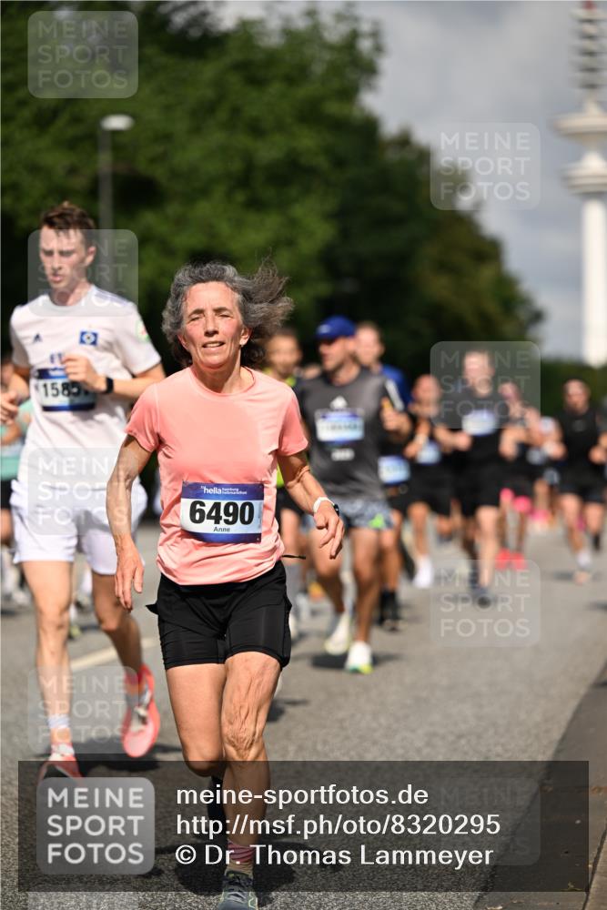 29.06.2025 - hella hamburg halbmarathon Dr. Thomas Lammeyer http://msf.ph/oto/8320295 29.06.2025 09:55:27 Kennedybrücke 1312, 1353, 1569, 1570, 1763, 1903, 1920, 2653, 2880, 3437, 3697, 4297, 4991, 4999, 5014, 5047, 5129, 5690, 5987, 6490, 6770, 7092, 7105, 8074, 8346, 8359, 8900, 9114, 9358, 9364, 9659, 10319, 10480, 10669, 10978, 11021, 11417 meine-sportfotos.de