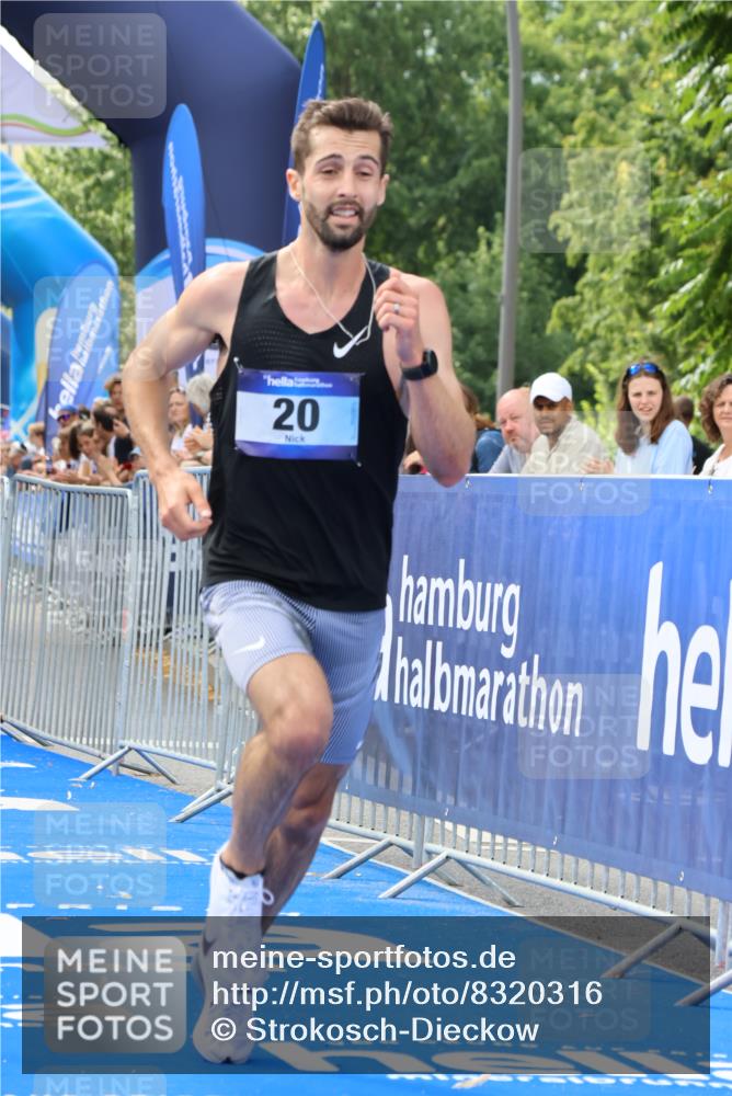 29.06.2025 - hella hamburg halbmarathon Strokosch-Dieckow http://msf.ph/oto/8320316 29.06.2025 10:04:23 Ziel 8, 20, 58, 59 meine-sportfotos.de