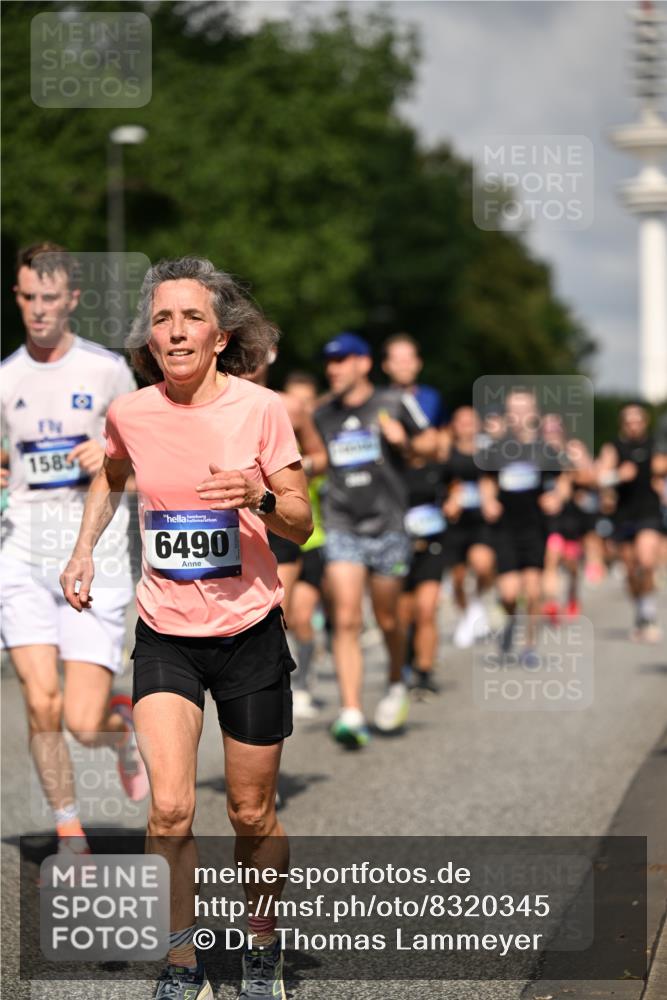 29.06.2025 - hella hamburg halbmarathon Dr. Thomas Lammeyer http://msf.ph/oto/8320345 29.06.2025 09:55:27 Kennedybrücke 1312, 1353, 1569, 1570, 1763, 1903, 1920, 2653, 2880, 3437, 3697, 4297, 4991, 4999, 5014, 5047, 5129, 5690, 5987, 6490, 6770, 7092, 7105, 8074, 8346, 8359, 8900, 9114, 9358, 9364, 9659, 10319, 10480, 10669, 10978, 11021, 11417 meine-sportfotos.de
