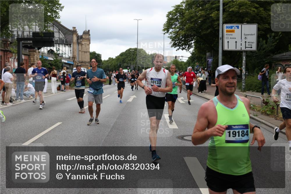 29.06.2025 - hella hamburg halbmarathon Yannick Fuchs http://msf.ph/oto/8320394 29.06.2025 10:51:00 20KM 1387, 1485, 2034, 2282, 2417, 2676, 3435, 4167, 4940, 5033, 5728, 6272, 7269, 7716, 8393, 8825, 9488, 9577, 9820, 10133, 10212, 11043, 11083, 11212, 11590, 11612, 11832, 12014, 12523, 13245, 13523, 13863, 14139, 14361, 14369, 14881, 15110, 15125, 15145, 15712, 15726, 16093, 16113, 16257, 16261, 16470, 16830, 16909, 17160, 17201, 17617, 17769, 17779, 17828, 17848, 18208, 18388, 18652, 19184 meine-sportfotos.de