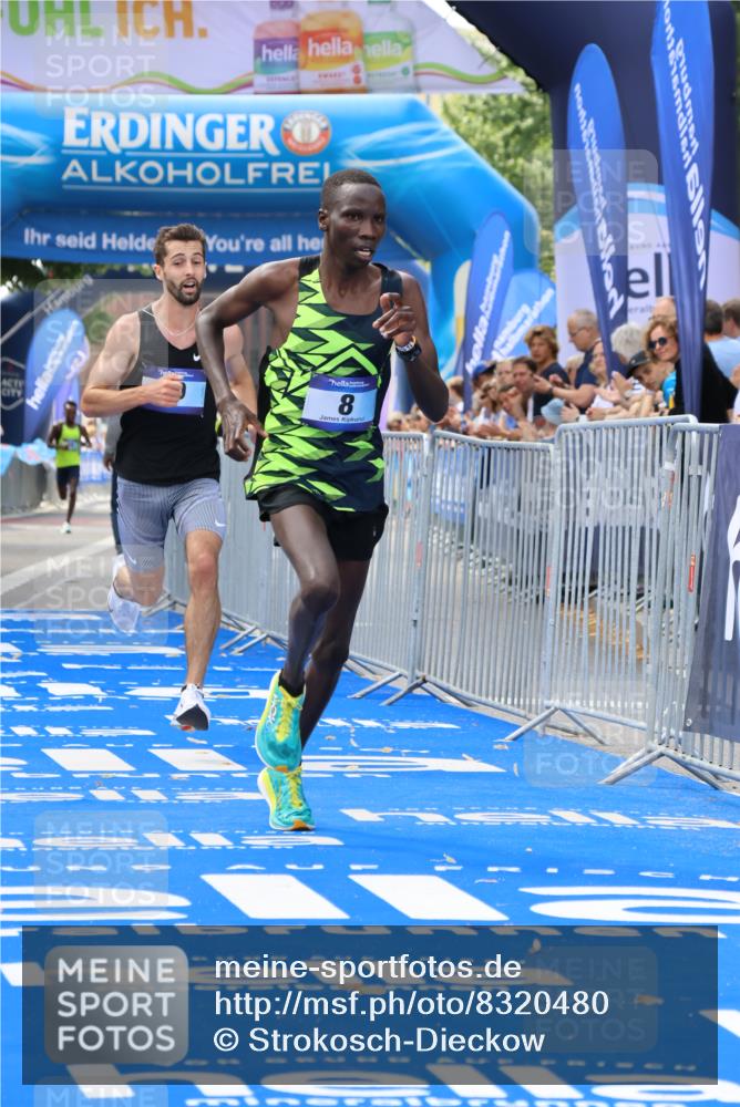 29.06.2025 - hella hamburg halbmarathon Strokosch-Dieckow http://msf.ph/oto/8320480 29.06.2025 10:04:22 Ziel 8, 20, 58, 59 meine-sportfotos.de