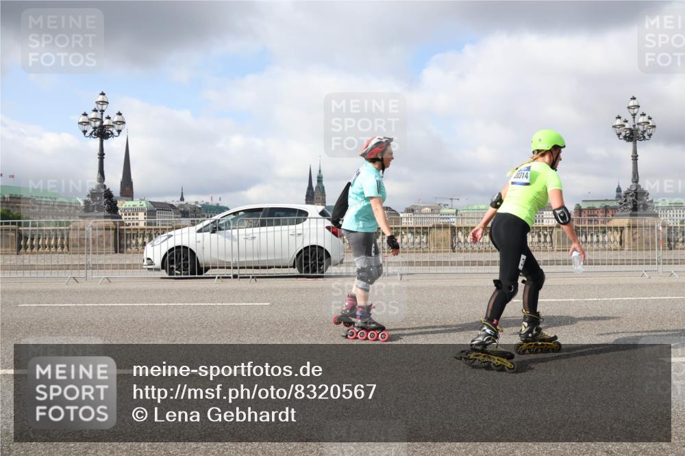 29.06.2025 - hella hamburg halbmarathon Lena Gebhardt http://msf.ph/oto/8320567 29.06.2025 09:07:41 Lombardsbrücke 3000, 20314 meine-sportfotos.de
