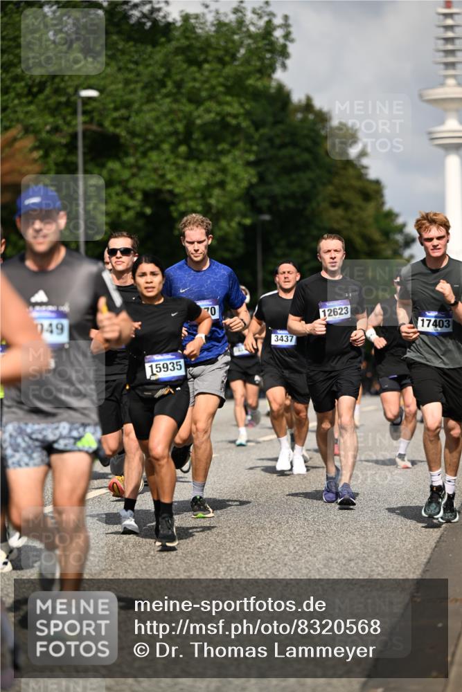 29.06.2025 - hella hamburg halbmarathon Dr. Thomas Lammeyer http://msf.ph/oto/8320568 29.06.2025 09:55:29 Kennedybrücke 1312, 1353, 1569, 1763, 1903, 1920, 2653, 2880, 3437, 3697, 4297, 4991, 5014, 5047, 5129, 5690, 5987, 6490, 6700, 6770, 7092, 8074, 8346, 8359, 8900, 9114, 9358, 9364, 9547, 9659, 10319, 10480, 10669, 10978, 11021 meine-sportfotos.de