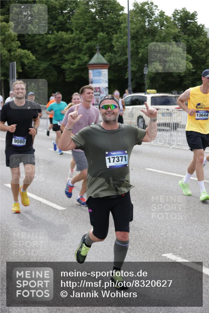 29.06.2025 - hella hamburg halbmarathon Jannik Wohlers http://msf.ph/oto/8320627 29.06.2025 10:39:28 Lombardsbrücke 1058, 1076, 1586, 1899, 2313, 2976, 3046, 3882, 3883, 3884, 4298, 4752, 5229, 5654, 5901, 6428, 6698, 6739, 7045, 7125, 7429, 7455, 7456, 8107, 8612, 8622, 8865, 8866, 9080, 9195, 9292, 10441, 10648, 10666, 10714, 10833, 10901, 10939, 11242, 11664, 11874, 11982, 12414, 12631, 12883, 12906, 13644, 14327, 14578, 14882, 15111, 15265, 16532, 16784, 17407, 17634, 18157, 18944, 19121, 19163 meine-sportfotos.de