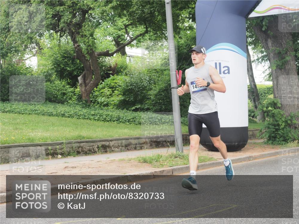 29.06.2025 - hella hamburg halbmarathon KatJ http://msf.ph/oto/8320733 29.06.2025 10:16:27 Zwischen KM18-KM19  meine-sportfotos.de