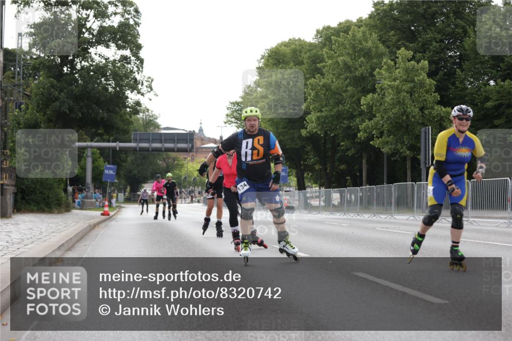 29.06.2025 - hella hamburg halbmarathon Jannik Wohlers http://msf.ph/oto/8320742 29.06.2025 09:00:17 Lombardsbrücke  meine-sportfotos.de