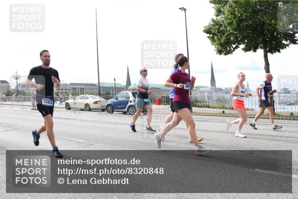 29.06.2025 - hella hamburg halbmarathon Lena Gebhardt http://msf.ph/oto/8320848 29.06.2025 10:22:49 Lombardsbrücke 5343, 3601, 1029, 1187, 1598, 1853, 2294, 2351, 2479, 2766, 2886, 3003, 3029, 3034, 3430, 3457, 3511, 3600, 3601, 3910, 3946, 4131, 4190, 4266, 4556, 4559, 4969, 5079, 5223, 5343, 5629, 5798, 5838, 6030, 6048, 6049, 6303, 6347, 6578, 6784, 6785, 6820, 6826, 6899, 7097, 7188, 7190, 7266, 7276, 7529, 7794, 7891, 7925, 8355, 8511, 8855, 8931, 9133, 9256, 9913, 10205, 10826, 12025, 12190, 12265, 13560, 13921, 14041, 14525, 14801 meine-sportfotos.de