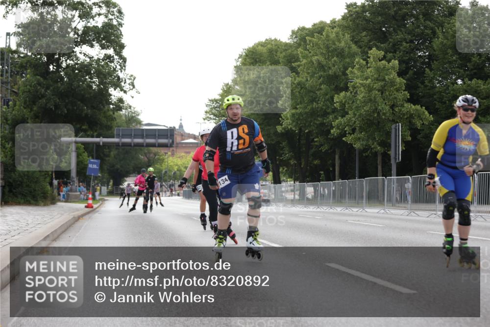 29.06.2025 - hella hamburg halbmarathon Jannik Wohlers http://msf.ph/oto/8320892 29.06.2025 09:00:17 Lombardsbrücke  meine-sportfotos.de