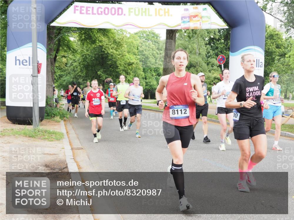 29.06.2025 - hella hamburg halbmarathon MichiJ http://msf.ph/oto/8320987 29.06.2025 10:37:16 Zwischen KM18-KM19 2013, 2020, 2880, 3562, 4247, 7100, 8112, 8437, 8454, 8657, 8921, 9031, 9303, 9491, 9597, 10859, 10860, 11819, 12203, 15950, 16738, 16891 meine-sportfotos.de