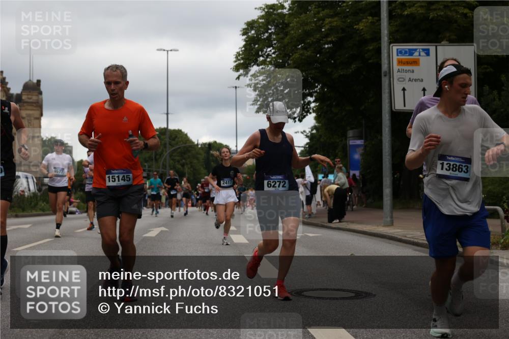 29.06.2025 - hella hamburg halbmarathon Yannick Fuchs http://msf.ph/oto/8321051 29.06.2025 10:51:06 20KM 1387, 1485, 1715, 1719, 1972, 2034, 2282, 2417, 2676, 3435, 4167, 4940, 5033, 5728, 6272, 6720, 7269, 8744, 9577, 9820, 10133, 10212, 11043, 11590, 11612, 11832, 12774, 13245, 13376, 13523, 13863, 14361, 14369, 14737, 14881, 14951, 15110, 15125, 15145, 15220, 15664, 15726, 16093, 16113, 16470, 16830, 16909, 17160, 17201, 17617, 17769, 17779, 17828, 17848, 18388, 19184 meine-sportfotos.de
