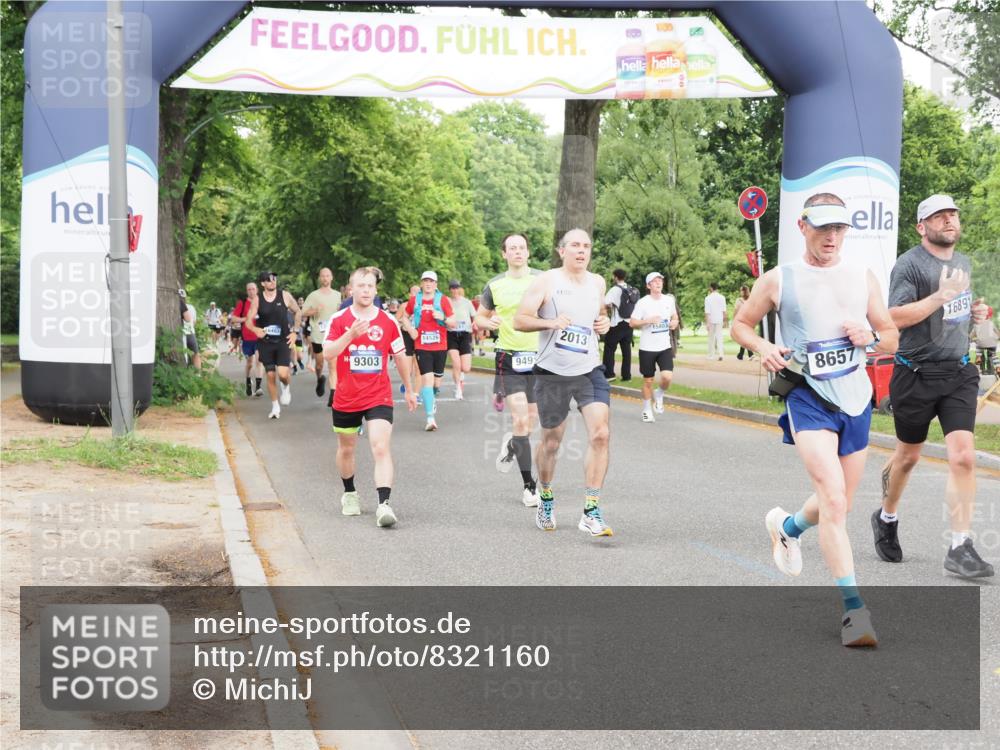 29.06.2025 - hella hamburg halbmarathon MichiJ http://msf.ph/oto/8321160 29.06.2025 10:37:17 Zwischen KM18-KM19 1630, 2013, 2880, 3562, 4247, 6115, 7100, 8112, 8437, 8454, 8657, 8921, 9031, 9303, 9491, 9597, 10859, 10860, 11819, 12203, 15803, 15950, 16738, 16891 meine-sportfotos.de