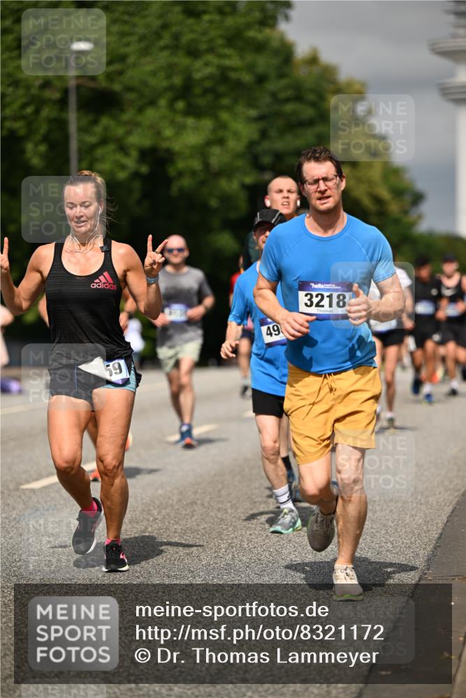 29.06.2025 - hella hamburg halbmarathon Dr. Thomas Lammeyer http://msf.ph/oto/8321172 29.06.2025 10:17:24 Kennedybrücke 1007, 1859, 2055, 2359, 2721, 2904, 2961, 2987, 3218, 3729, 4950, 5232, 6026, 6207, 7346, 7460, 8279, 8913, 9128, 9612 meine-sportfotos.de