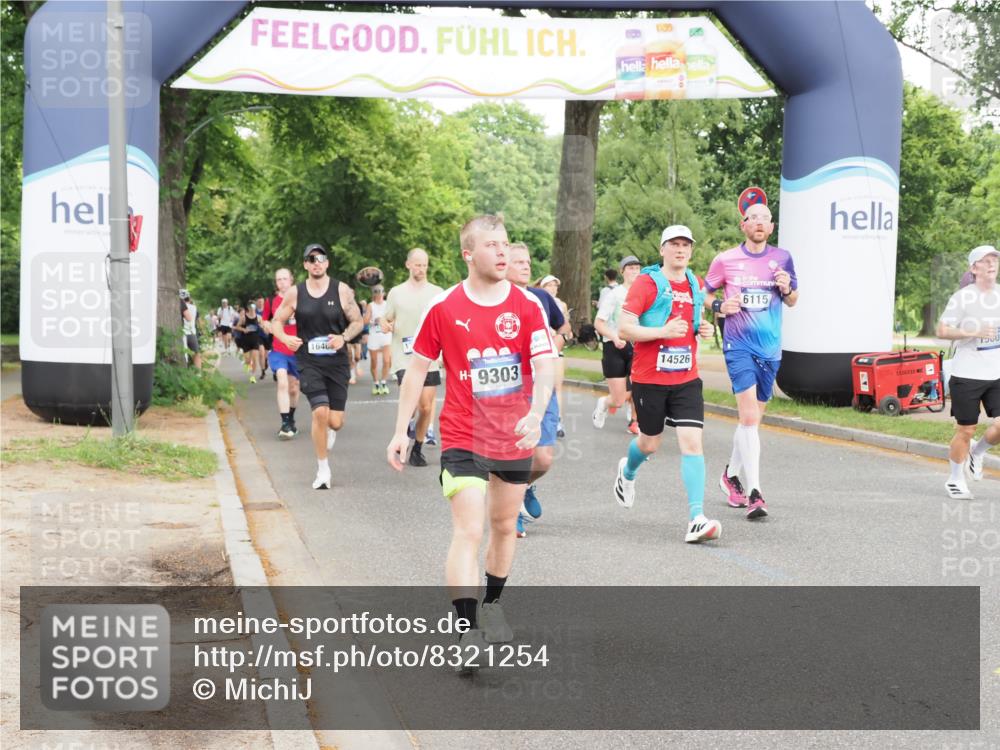 29.06.2025 - hella hamburg halbmarathon MichiJ http://msf.ph/oto/8321254 29.06.2025 10:37:19 Zwischen KM18-KM19 1630, 2013, 4261, 6115, 7100, 8112, 8437, 8454, 8657, 9031, 9491, 9597, 9695, 10859, 10860, 12203, 13225, 14012, 14526, 15620, 15803, 16403, 16738, 16891, 18489, 19020 meine-sportfotos.de