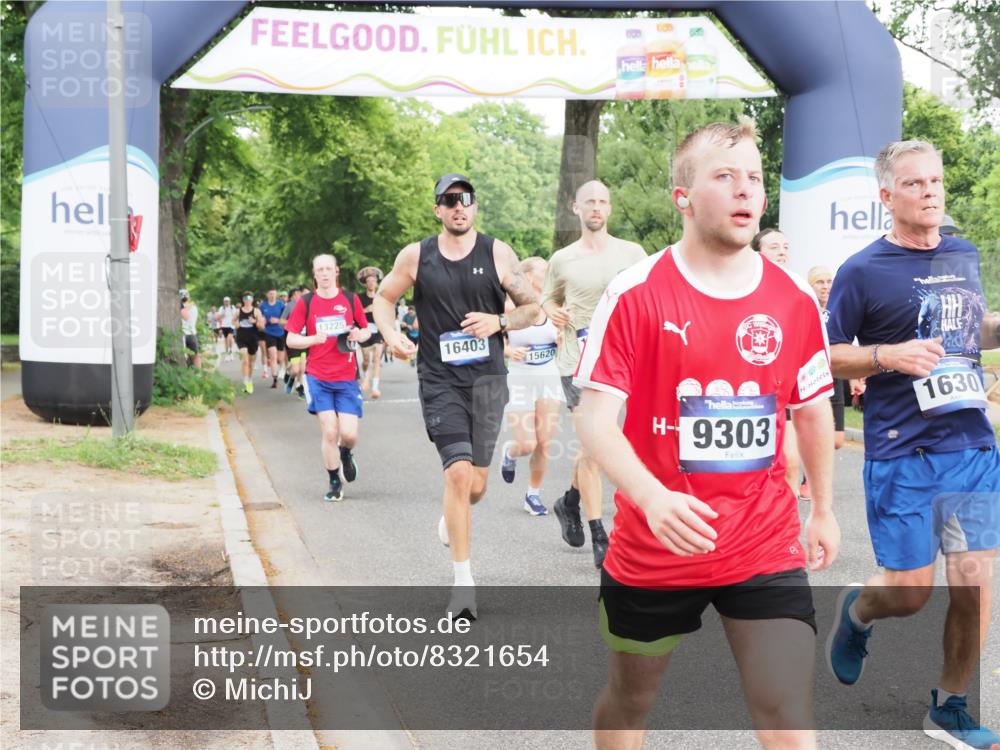 29.06.2025 - hella hamburg halbmarathon MichiJ http://msf.ph/oto/8321654 29.06.2025 10:37:21 Zwischen KM18-KM19 1381, 1630, 2013, 4261, 6115, 7100, 8112, 8437, 8657, 9491, 9597, 9695, 10860, 12203, 13225, 13688, 14012, 14526, 15620, 15803, 16403, 16891, 18489, 19020 meine-sportfotos.de