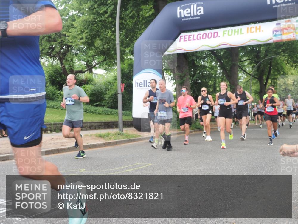29.06.2025 - hella hamburg halbmarathon KatJ http://msf.ph/oto/8321821 29.06.2025 10:46:01 Zwischen KM18-KM19 2006, 2957, 3181, 6208, 7259, 8089 meine-sportfotos.de