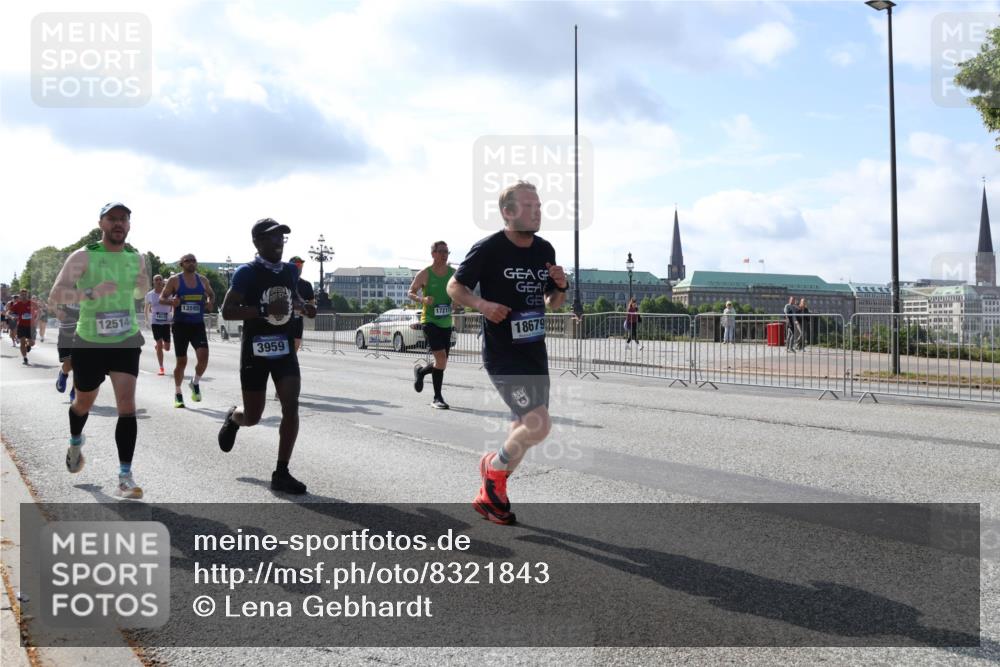 29.06.2025 - hella hamburg halbmarathon Lena Gebhardt http://msf.ph/oto/8321843 29.06.2025 09:48:09 Lombardsbrücke 192, 12514, 13595, 3959, 17217, 18679227777, 1164, 1385, 1562, 1743, 2196, 2296, 2714, 2767, 3959, 4602, 4860, 5091, 5092, 5315, 6684, 6829, 6990, 8362, 8901, 8933, 9178, 9944, 10384, 10404, 10793, 10900, 10968, 11202, 11227, 11620, 11745, 11929, 12290, 12462, 12514, 12865, 12916, 13514, 13595, 13798, 13854, 14387, 14601, 14875, 14908, 14934, 14952, 15015, 15261, 15415, 15701, 15931, 15959, 15965, 16119, 16158, 16964 meine-sportfotos.de