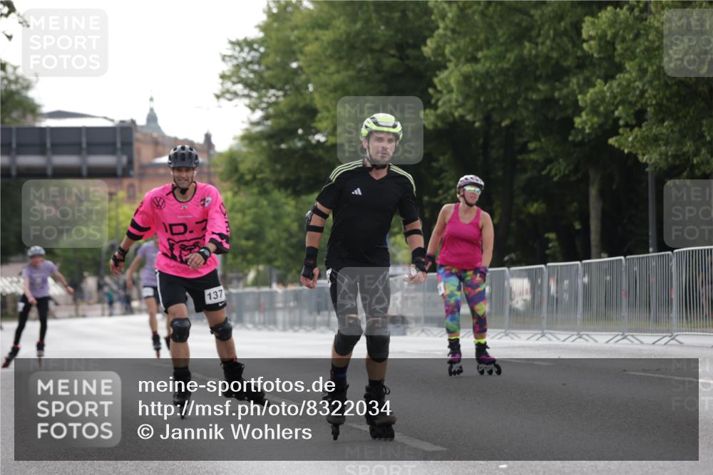 29.06.2025 - hella hamburg halbmarathon Jannik Wohlers http://msf.ph/oto/8322034 29.06.2025 09:00:22 Lombardsbrücke  meine-sportfotos.de