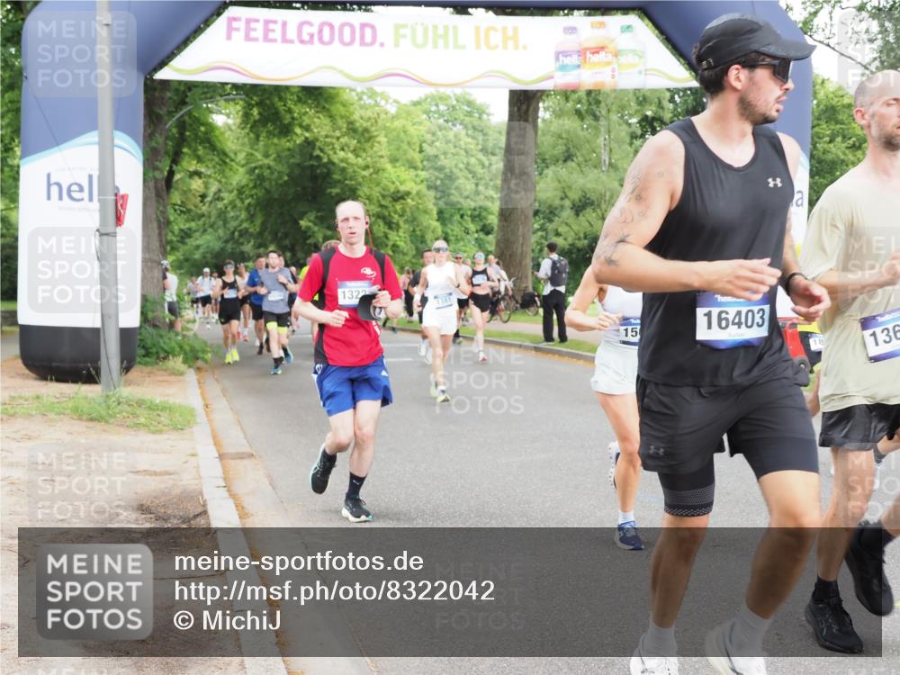 29.06.2025 - hella hamburg halbmarathon MichiJ http://msf.ph/oto/8322042 29.06.2025 10:37:22 Zwischen KM18-KM19 1381, 1630, 2013, 4261, 6115, 7100, 8112, 8437, 8657, 9491, 9597, 9695, 10860, 12203, 13225, 13688, 14012, 14526, 15620, 15803, 16403, 16891, 18489, 19020 meine-sportfotos.de