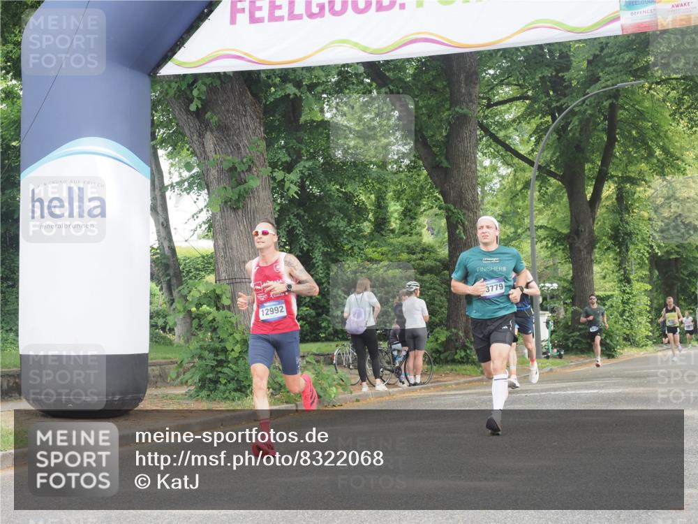 29.06.2025 - hella hamburg halbmarathon KatJ http://msf.ph/oto/8322068 29.06.2025 10:16:37 Zwischen KM18-KM19 7380 meine-sportfotos.de