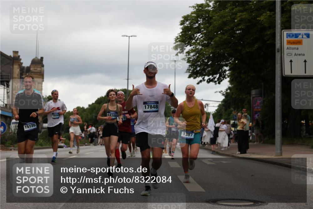 29.06.2025 - hella hamburg halbmarathon Yannick Fuchs http://msf.ph/oto/8322084 29.06.2025 10:51:15 20KM 1200, 1239, 1387, 1563, 1715, 1719, 1972, 2282, 2417, 2652, 2676, 4167, 4261, 5015, 5134, 5457, 5458, 5728, 6272, 6720, 6892, 7159, 7269, 8744, 9577, 10383, 10408, 11043, 11832, 12144, 12509, 12773, 12774, 13245, 13376, 13523, 13664, 14361, 14737, 14881, 14951, 15090, 15110, 15125, 15189, 15220, 15349, 15664, 16093, 16418, 16830, 16909, 17160, 17201, 17758, 17769, 17828, 17848, 18388 meine-sportfotos.de