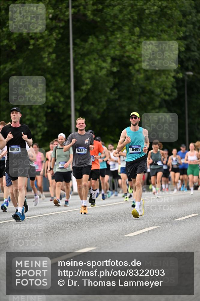 29.06.2025 - hella hamburg halbmarathon Dr. Thomas Lammeyer http://msf.ph/oto/8322093 29.06.2025 10:39:16 Kennedybrücke 1417, 1497, 1821, 1849, 2265, 2482, 3130, 3409, 4564, 4884, 5027, 5793, 6335, 6379, 6571, 6746, 6803, 6859, 7020, 7386, 7733, 8369, 9164, 9248, 9342, 10335, 10393, 10464, 10606, 11320 meine-sportfotos.de