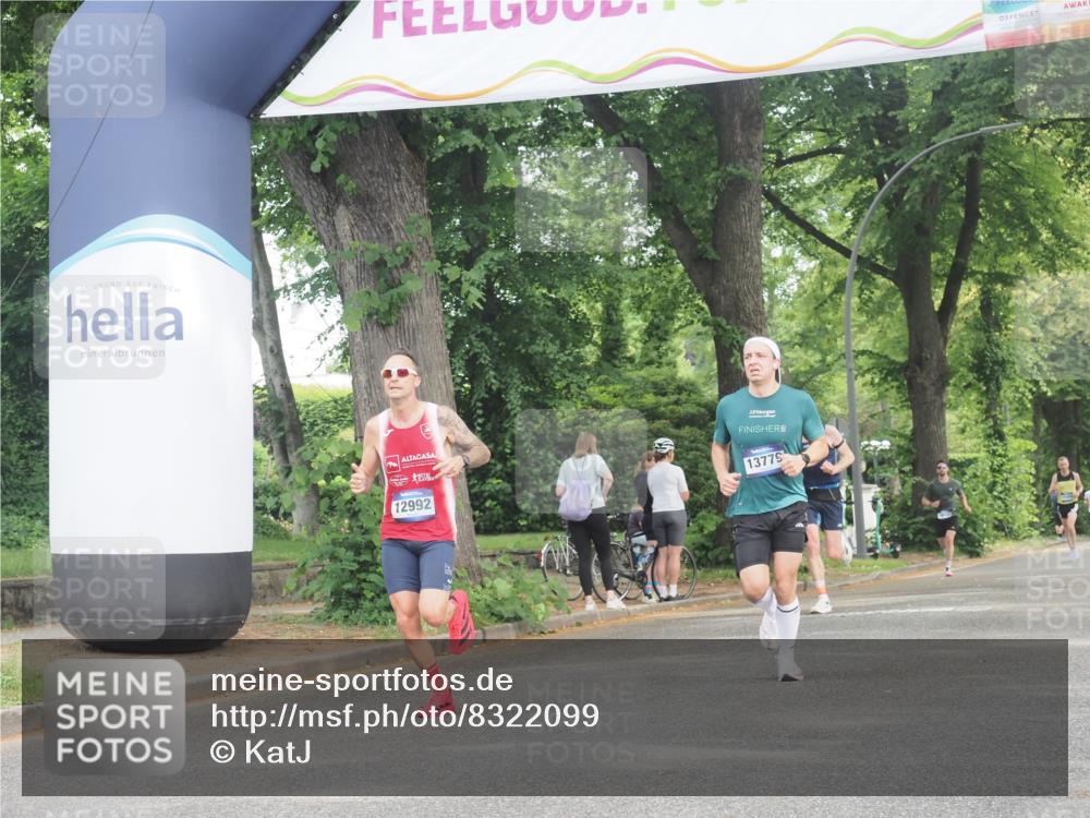 29.06.2025 - hella hamburg halbmarathon KatJ http://msf.ph/oto/8322099 29.06.2025 10:16:37 Zwischen KM18-KM19 7380 meine-sportfotos.de