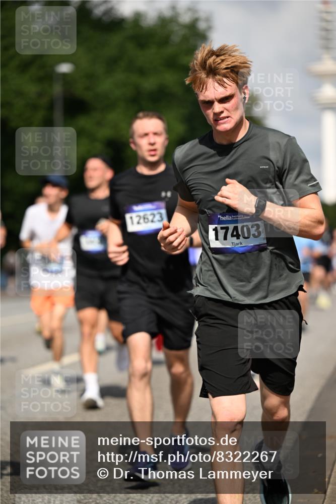 29.06.2025 - hella hamburg halbmarathon Dr. Thomas Lammeyer http://msf.ph/oto/8322267 29.06.2025 09:55:32 Kennedybrücke 1312, 1353, 1569, 1763, 2653, 2880, 3437, 3618, 3697, 4297, 4991, 5014, 5047, 5129, 5231, 5690, 5987, 6490, 6700, 6770, 7092, 8074, 8359, 8900, 9358, 9547, 9659, 10319, 10480, 10978, 11021, 11062 meine-sportfotos.de