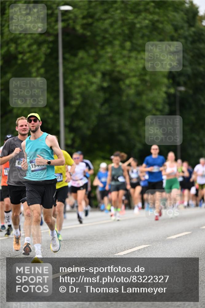 29.06.2025 - hella hamburg halbmarathon Dr. Thomas Lammeyer http://msf.ph/oto/8322327 29.06.2025 10:39:19 Kennedybrücke 1417, 1497, 1821, 1849, 2265, 2482, 3130, 3409, 4564, 4884, 5027, 5793, 6335, 6379, 6571, 6746, 6803, 6859, 7020, 7386, 7733, 8369, 9164, 9248, 9342, 10335, 10358, 10393, 10464, 10606, 11320 meine-sportfotos.de