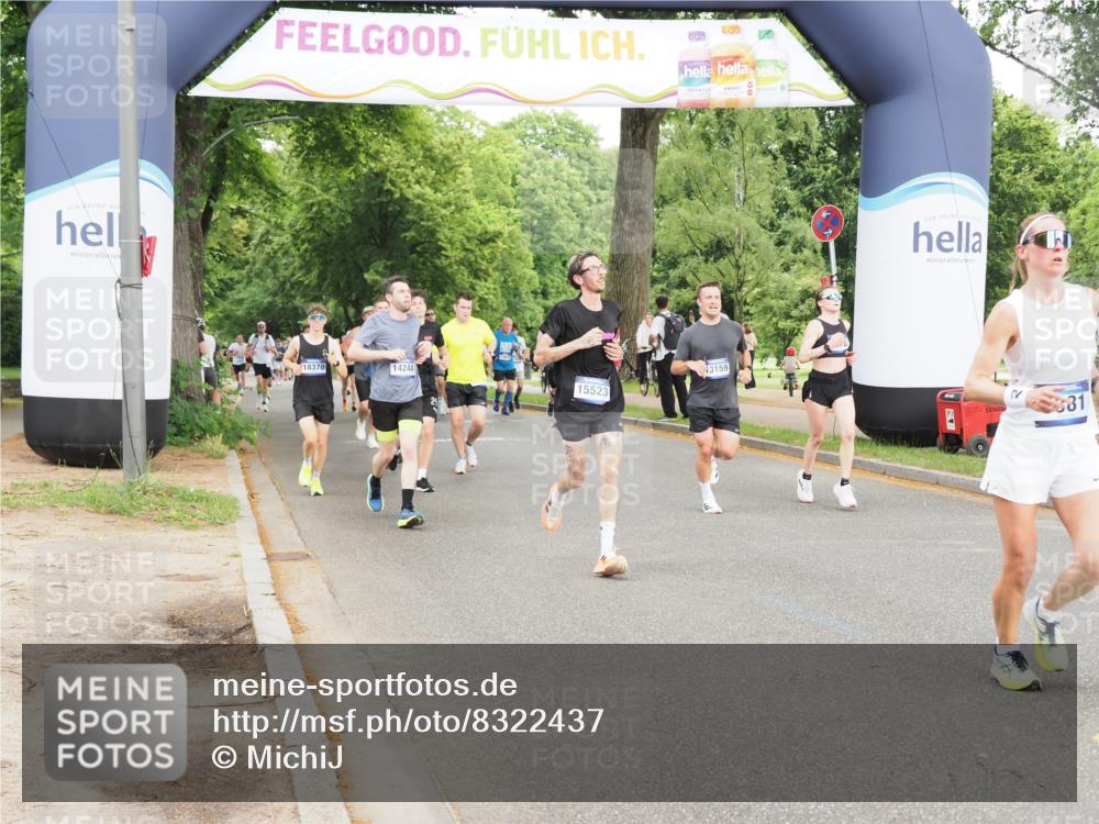 29.06.2025 - hella hamburg halbmarathon MichiJ http://msf.ph/oto/8322437 29.06.2025 10:37:24 Zwischen KM18-KM19 1381, 1630, 4261, 5978, 6115, 6712, 8657, 9695, 13225, 13688, 14012, 14526, 15523, 15620, 15803, 16403, 18064, 18489, 19020 meine-sportfotos.de