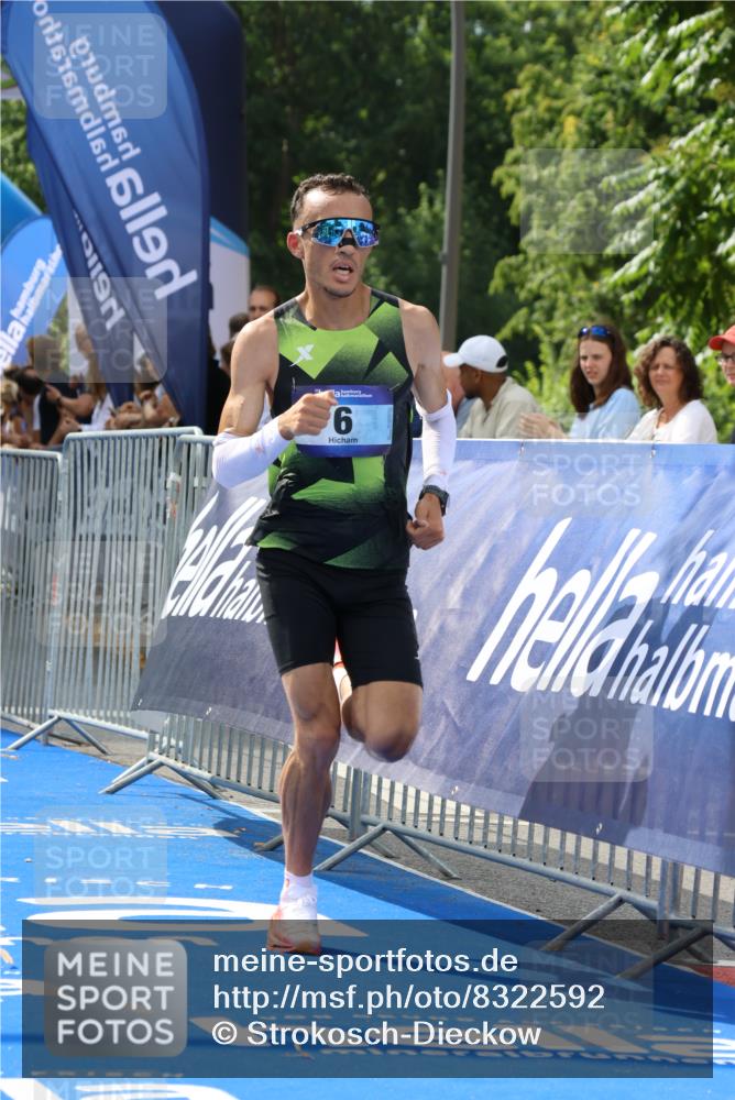 29.06.2025 - hella hamburg halbmarathon Strokosch-Dieckow http://msf.ph/oto/8322592 29.06.2025 10:03:44 Ziel 6, 13 meine-sportfotos.de