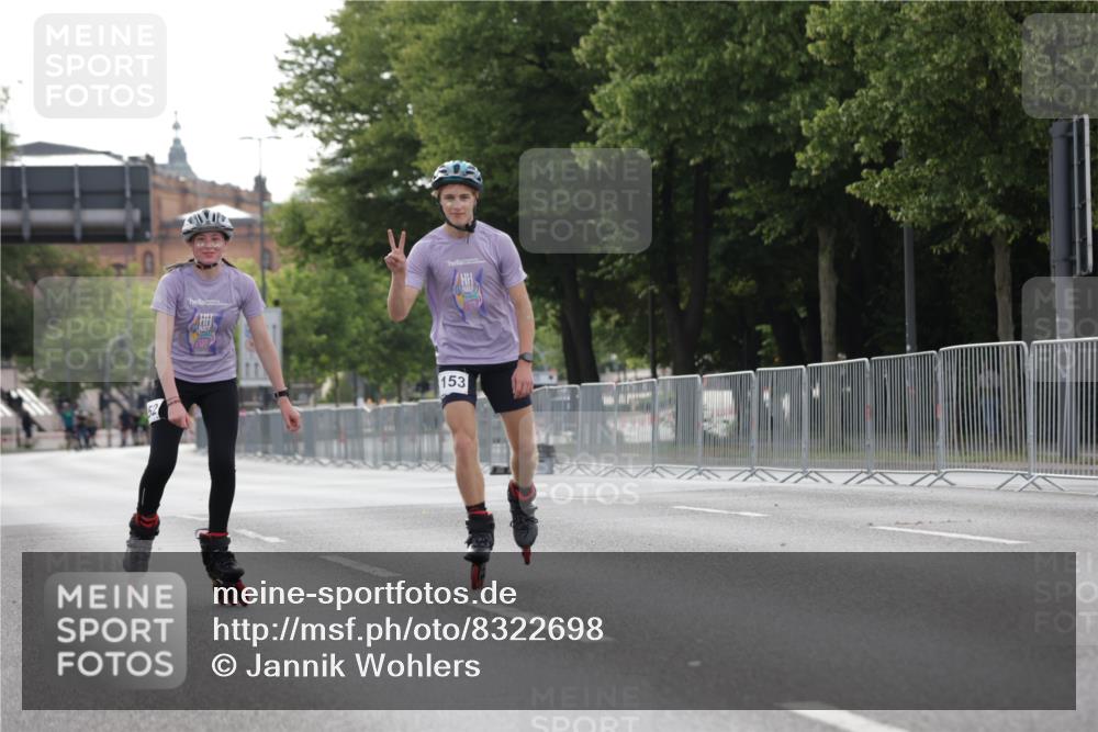 29.06.2025 - hella hamburg halbmarathon Jannik Wohlers http://msf.ph/oto/8322698 29.06.2025 09:00:25 Lombardsbrücke  meine-sportfotos.de