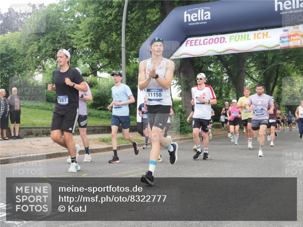 29.06.2025 - hella hamburg halbmarathon KatJ http://msf.ph/oto/8322777 29.06.2025 10:46:07 Zwischen KM18-KM19 3181, 3425, 3983, 4502, 6208, 6997, 7259, 7287, 8089 meine-sportfotos.de