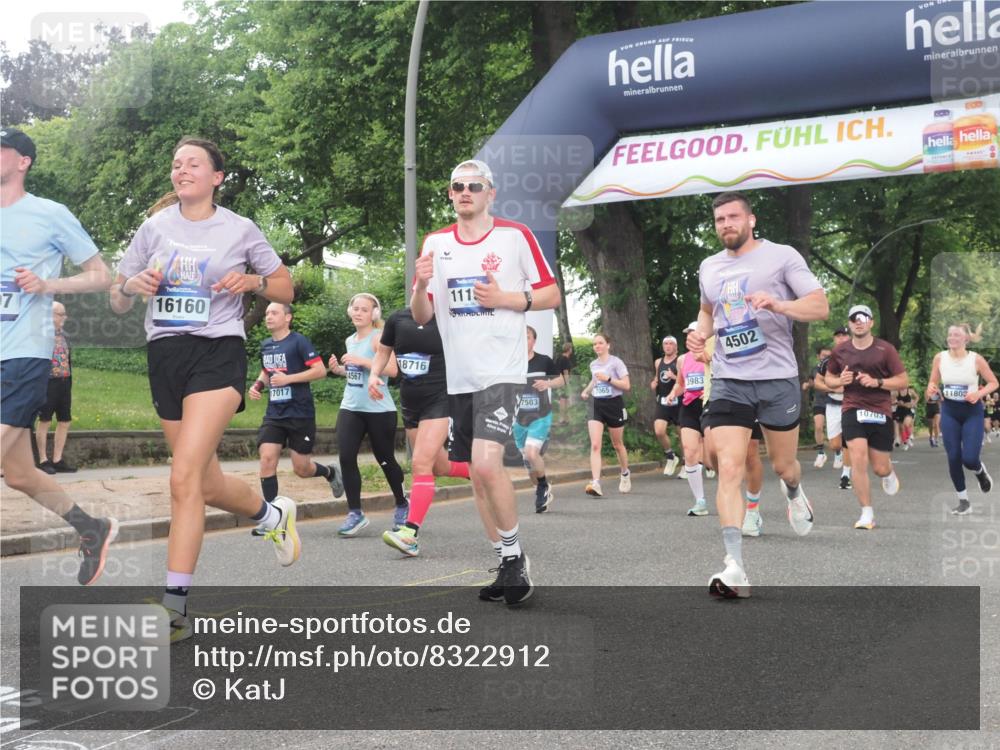 29.06.2025 - hella hamburg halbmarathon KatJ http://msf.ph/oto/8322912 29.06.2025 10:46:08 Zwischen KM18-KM19 3181, 3425, 3983, 4502, 6208, 6997, 7287, 8089 meine-sportfotos.de