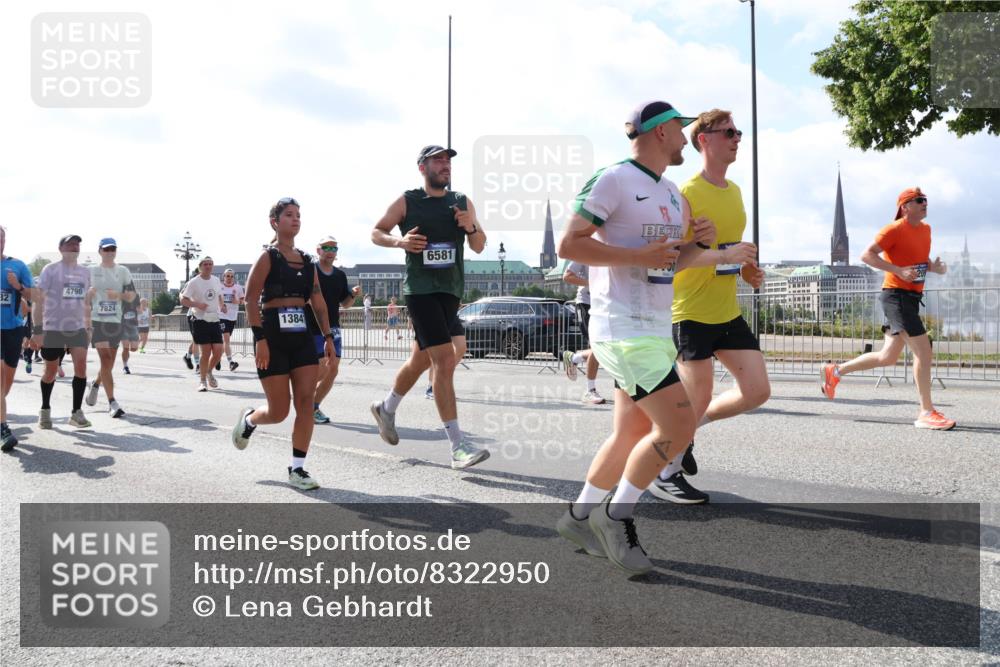 29.06.2025 - hella hamburg halbmarathon Lena Gebhardt http://msf.ph/oto/8322950 29.06.2025 10:00:09 Lombardsbrücke 32, 4796, 7824, 1384, 6581, 1006, 1019, 1125, 1180, 1239, 1264, 1526, 1834, 1914, 1955, 2027, 2086, 2099, 2159, 2346, 2348, 2364, 2447, 2582, 2584, 2606, 2652, 2676, 2677, 2730, 2910, 3042, 3177, 3181, 3319, 3836, 3861, 3898, 4013, 4231, 4419, 4594, 4632, 4772, 4796, 4813, 4940, 5015, 5134, 5272, 5277, 5341, 5728, 6082, 6084, 6104, 6174, 6201, 6202, 6220, 6260, 6462, 6470, 6581, 6587, 8330, 10031, 11568, 11844 meine-sportfotos.de