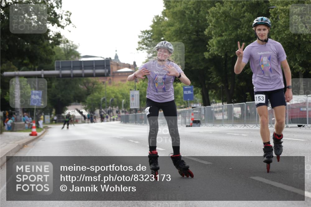 29.06.2025 - hella hamburg halbmarathon Jannik Wohlers http://msf.ph/oto/8323173 29.06.2025 09:00:27 Lombardsbrücke  meine-sportfotos.de