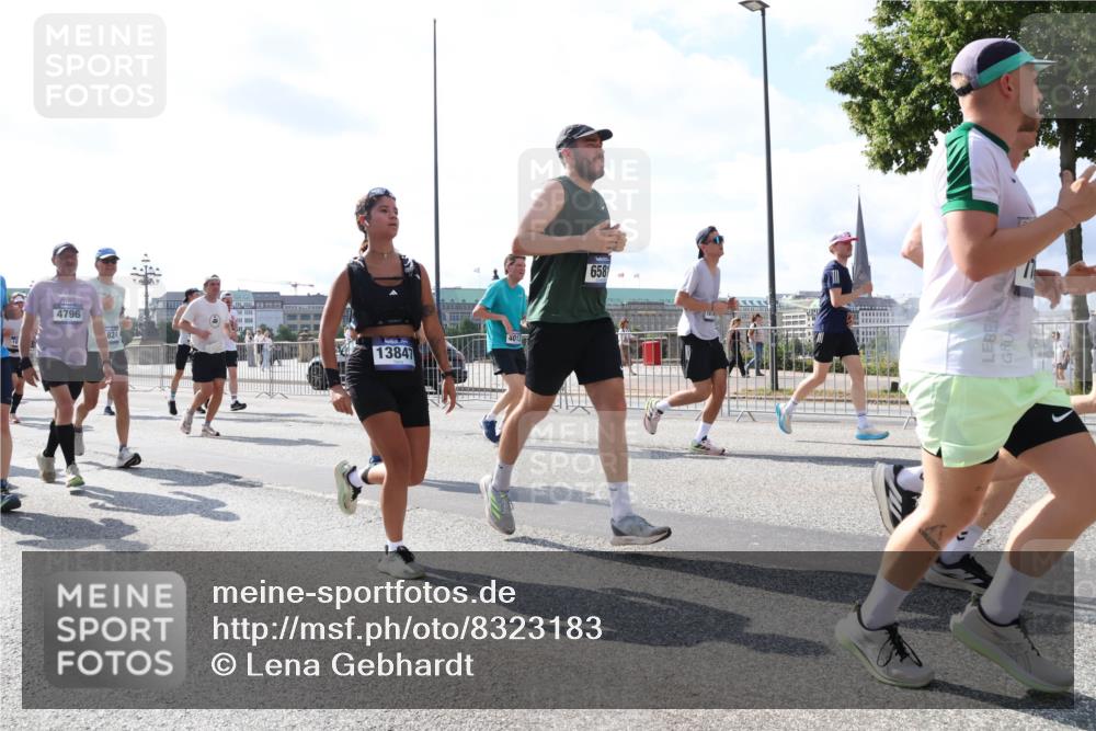 29.06.2025 - hella hamburg halbmarathon Lena Gebhardt http://msf.ph/oto/8323183 29.06.2025 10:00:09 Lombardsbrücke 4796, 824, 13847, 4013, 6581, 1006, 1019, 1125, 1180, 1239, 1264, 1526, 1834, 1914, 1955, 2027, 2086, 2099, 2159, 2346, 2348, 2364, 2447, 2582, 2584, 2606, 2652, 2676, 2677, 2730, 2910, 3042, 3177, 3181, 3319, 3836, 3861, 3898, 4013, 4231, 4419, 4594, 4632, 4772, 4796, 4813, 4940, 5015, 5134, 5272, 5277, 5341, 5728, 6082, 6084, 6104, 6174, 6201, 6202, 6220, 6260, 6462, 6470, 6581, 6587, 8330, 10031, 11568, 11844 meine-sportfotos.de