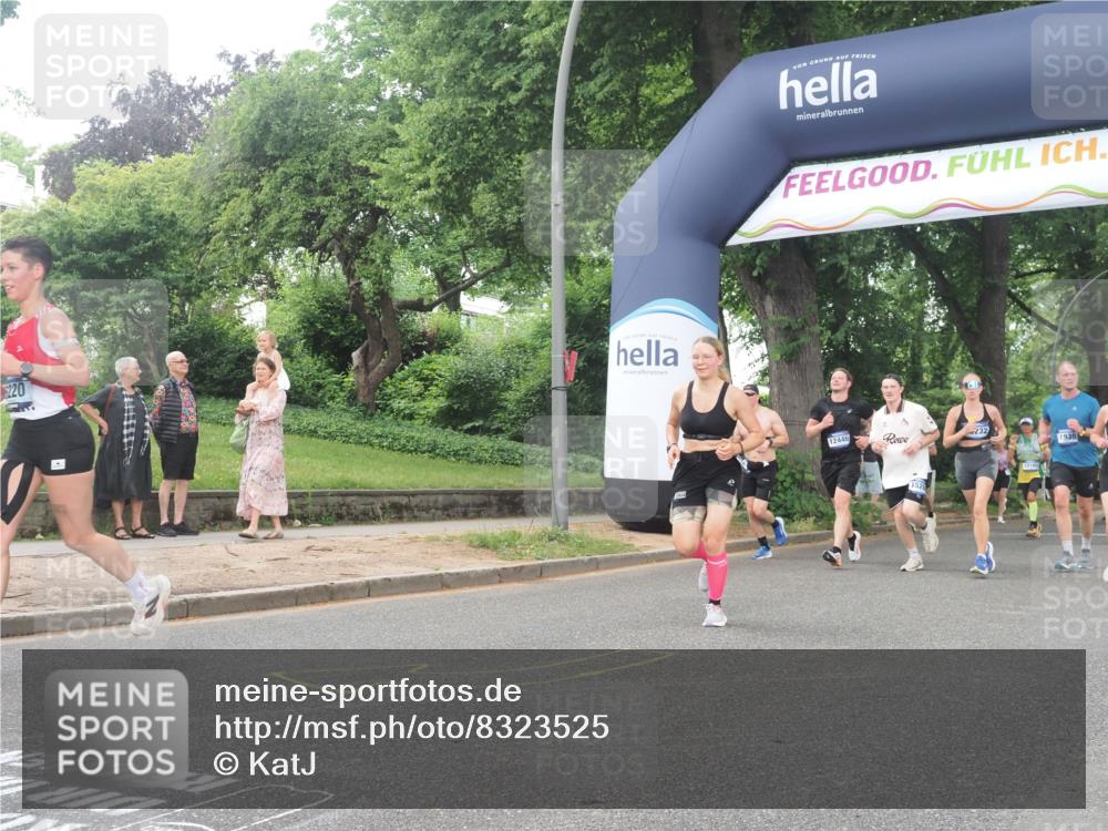 29.06.2025 - hella hamburg halbmarathon KatJ http://msf.ph/oto/8323525 29.06.2025 10:46:14 Zwischen KM18-KM19 2780, 3983, 4502, 6220, 7065, 8585 meine-sportfotos.de