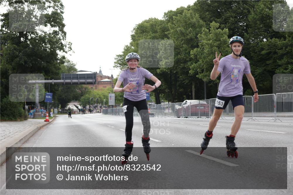 29.06.2025 - hella hamburg halbmarathon Jannik Wohlers http://msf.ph/oto/8323542 29.06.2025 09:00:27 Lombardsbrücke  meine-sportfotos.de