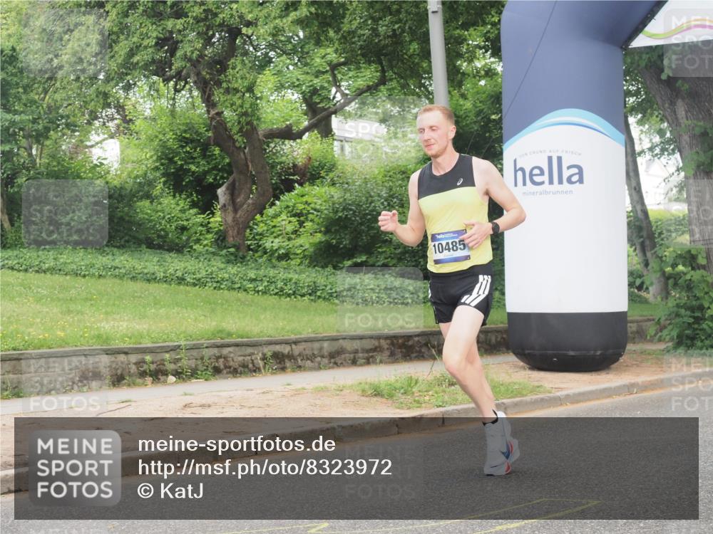 29.06.2025 - hella hamburg halbmarathon KatJ http://msf.ph/oto/8323972 29.06.2025 10:16:48 Zwischen KM18-KM19  meine-sportfotos.de