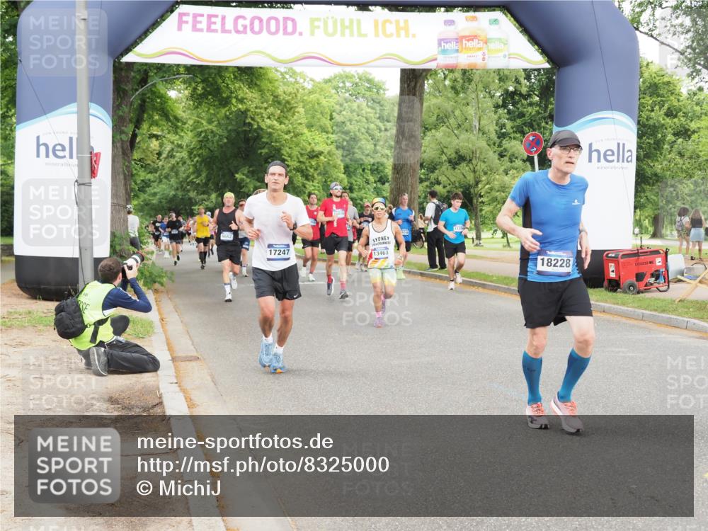 29.06.2025 - hella hamburg halbmarathon MichiJ http://msf.ph/oto/8325000 29.06.2025 10:37:37 Zwischen KM18-KM19 1399, 2878, 3543, 6662, 8153, 8899, 11579, 11975, 13463, 13812, 13875, 14794, 16877, 17001, 17247, 17319, 18228 meine-sportfotos.de