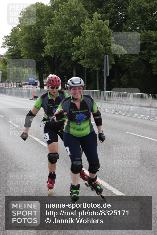 29.06.2025 - hella hamburg halbmarathon Jannik Wohlers http://msf.ph/oto/8325171 29.06.2025 09:00:44 Lombardsbrücke  meine-sportfotos.de
