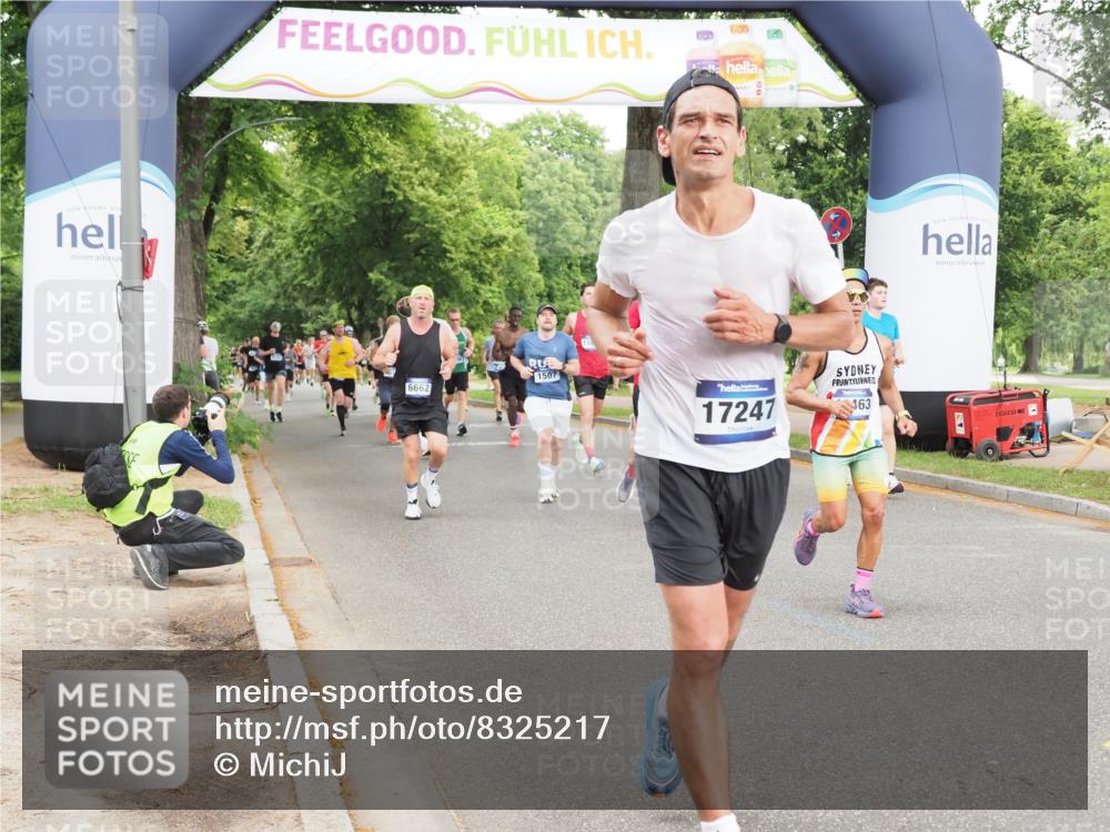 29.06.2025 - hella hamburg halbmarathon MichiJ http://msf.ph/oto/8325217 29.06.2025 10:37:38 Zwischen KM18-KM19 1399, 1507, 3543, 6662, 8153, 8899, 11579, 13463, 14794, 16806, 16877, 17001, 17247, 18228 meine-sportfotos.de
